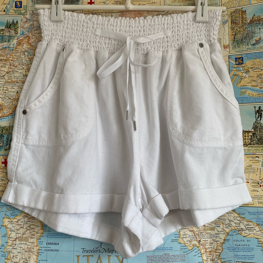 Linen blend White shorts trendy High waist